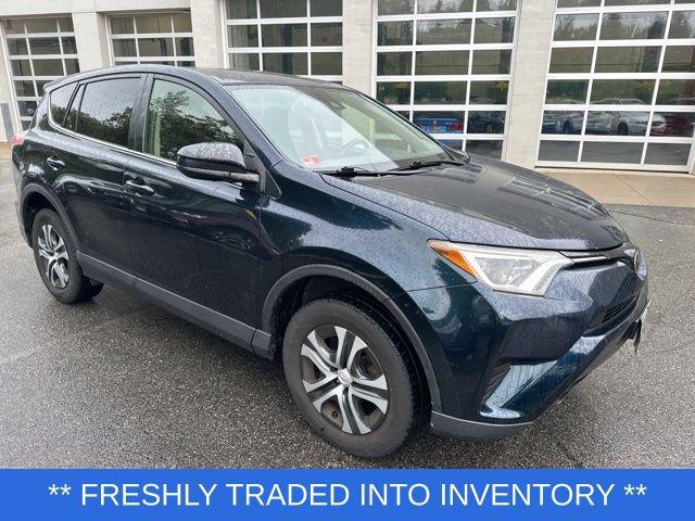 2018 Toyota RAV4 LE for sale in JOHNSTON, RI