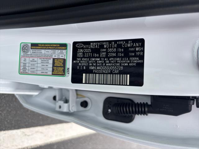 2025 Hyundai Elantra SEL Sport