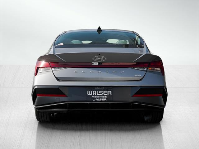 2026 Hyundai Elantra Hybrid Limited
