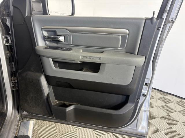 2020 Ram 1500 SLT Crew Cab 4x2 6'4" Box