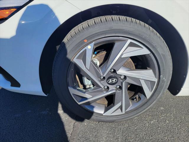 2026 Hyundai Elantra Hybrid SEL Sport