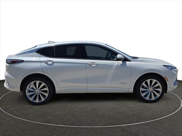 2024 Buick NV Avenir FWD
