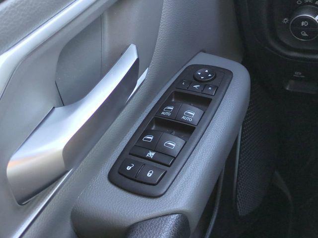 2022 Ram 1500 Big Horn Quad Cab 4x2 6'4" Box