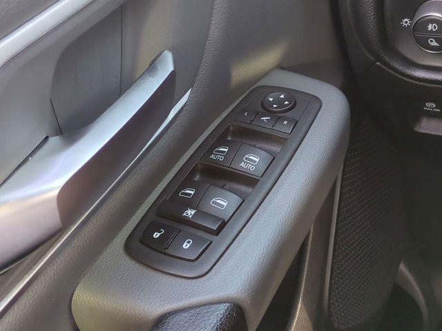 2022 Ram 1500 Big Horn Quad Cab 4x4 6'4" Box