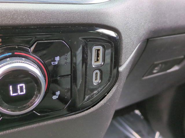 2023 GMC Sierra 1500 2WD Crew Cab Short Box Elevation