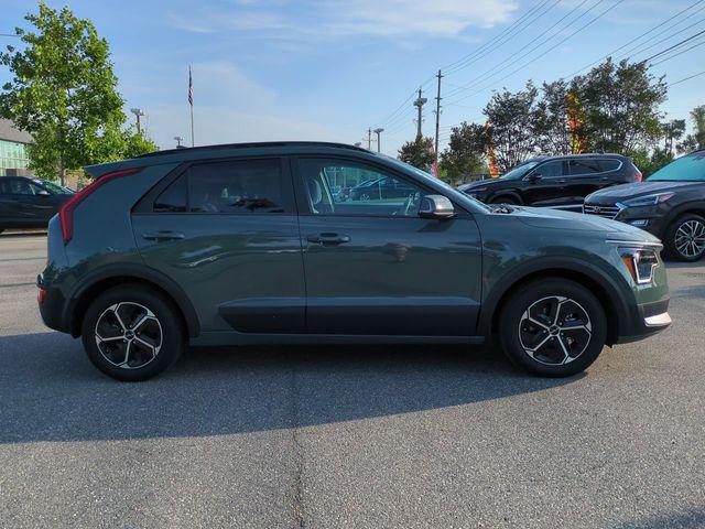 2025 Kia Niro EX