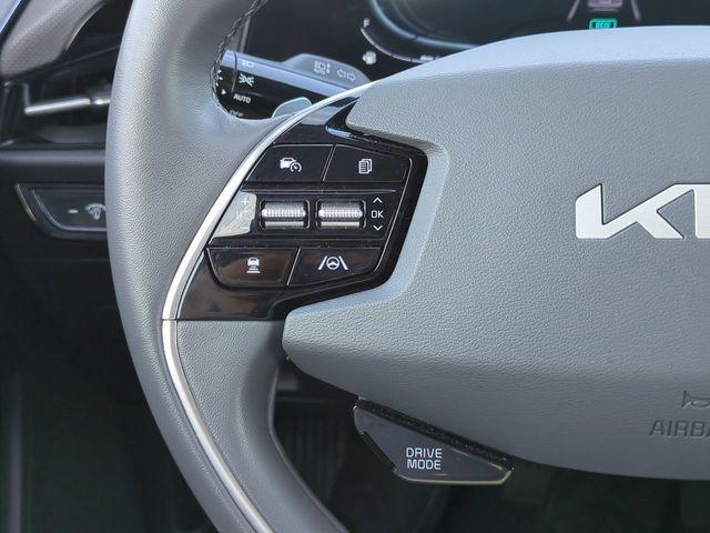 2025 Kia Niro EX