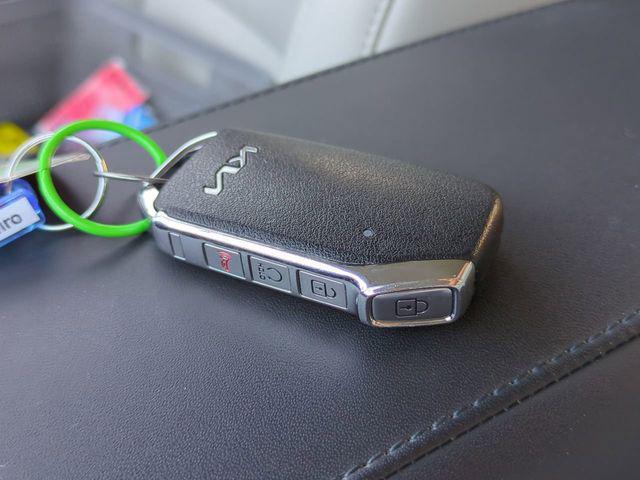 2025 Kia Niro EX