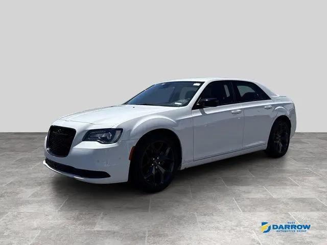 2023 Chrysler 300 Touring for sale in Milwaukee, WI