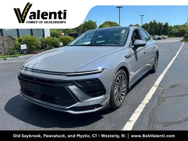 2025 Hyundai Sonata Hybrid Limited for sale in Westerly, RI