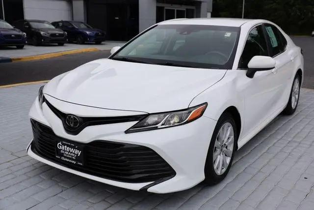 2018 Toyota Camry LE for sale in Delmar, MD