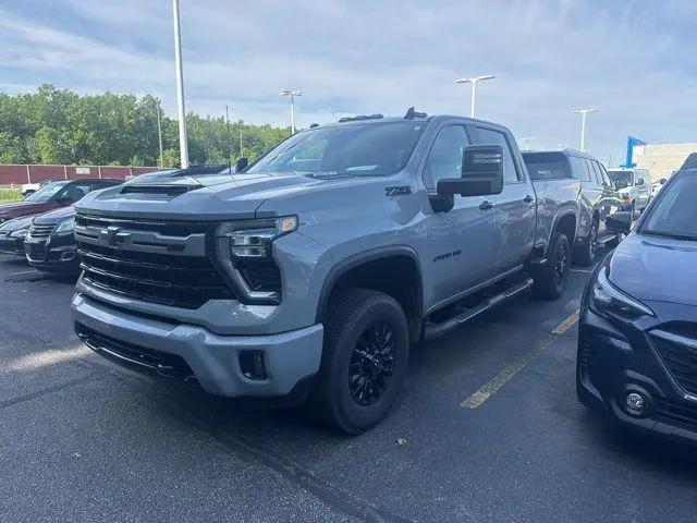 2024 Chevrolet Silverado 2500HD 4WD Crew Cab Standard Bed LT for sale in Avon, OH