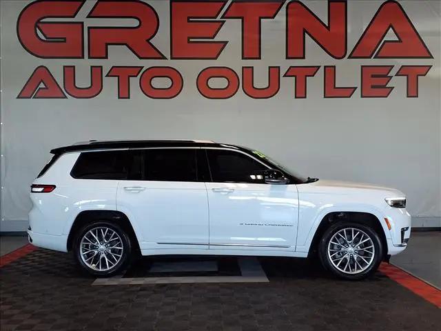 2022 Jeep Grand Cherokee L Summit 4x4 for sale in Gretna, NE