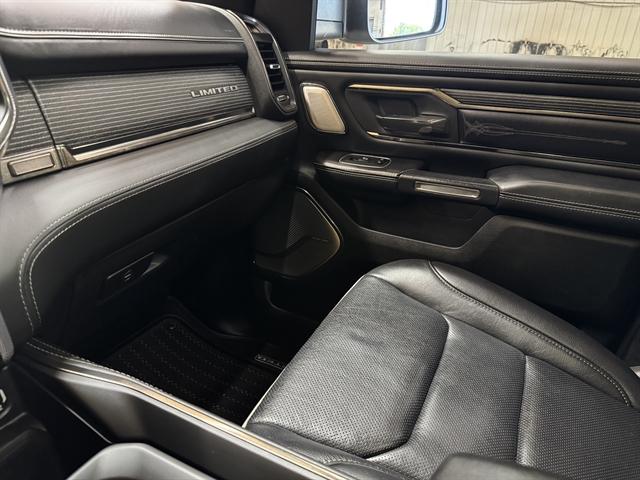 2020 Ram 1500 Limited Crew Cab 4x4 5'7" Box