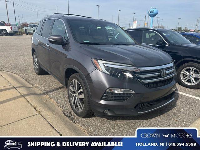 2017 Honda Pilot 4WD Elite's photo