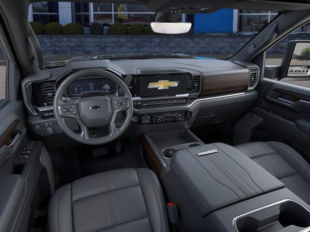 2026 Chevrolet Silverado 2500HD Crew Cab, Standard Bed, High Country, 4WD
