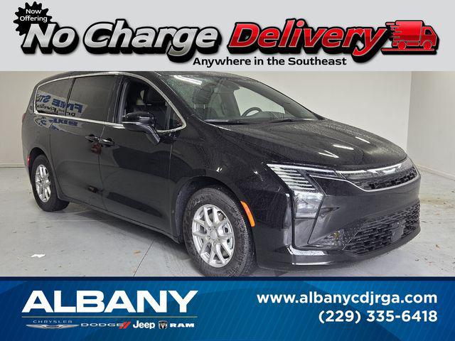 2027 Chrysler Pacifica Select for sale in Albany, GA