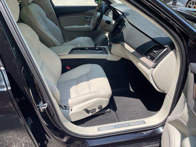 2023 Volvo XC90 B6 Plus 7-Seater