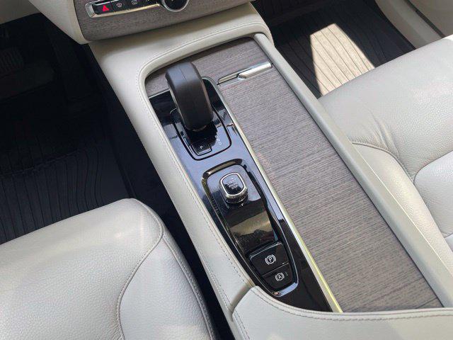 2023 Volvo XC90 B6 Plus 7-Seater