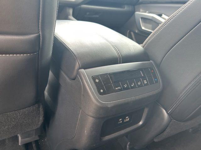 2025 Nissan Pathfinder SL FWD