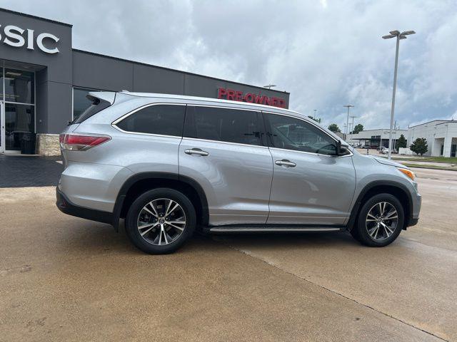 2016 Toyota Highlander XLE V6