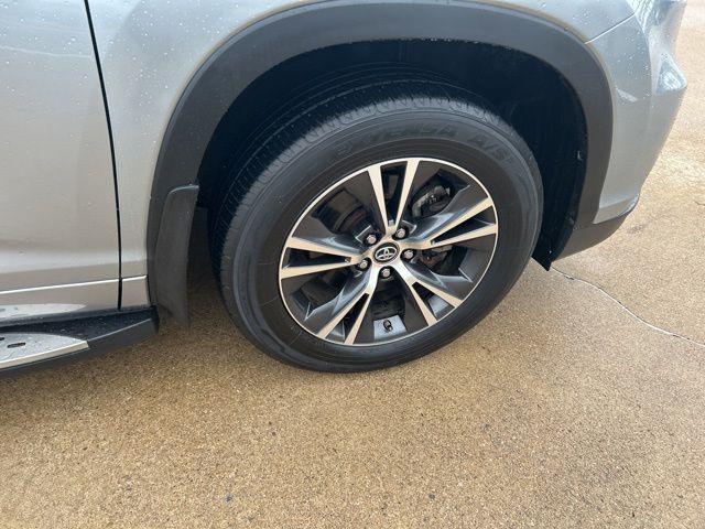 2016 Toyota Highlander XLE V6