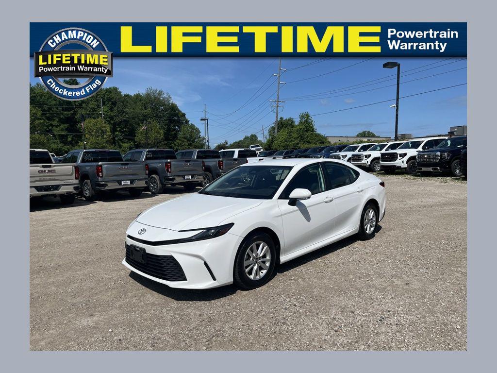 Ice 2025 Toyota Camry Sedan Front-Wheel Drive Automatic