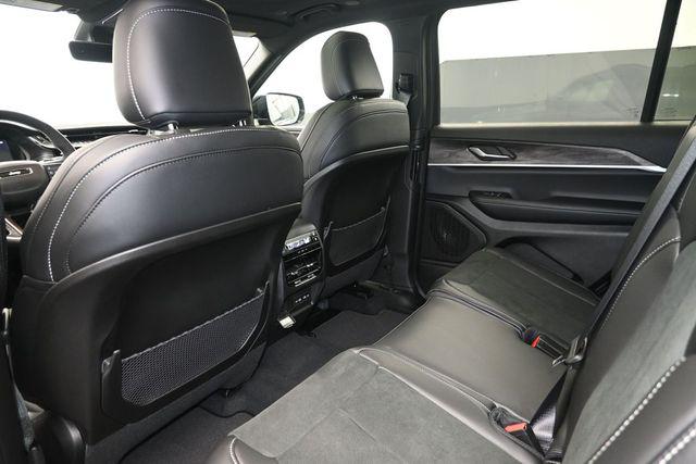2026 Jeep Grand Cherokee L Altitude 4x4