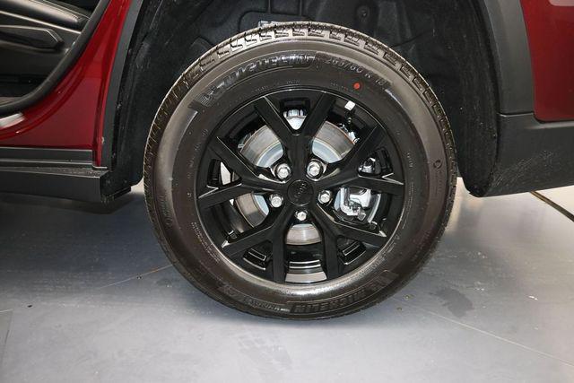 2026 Jeep Grand Cherokee L Altitude 4x2