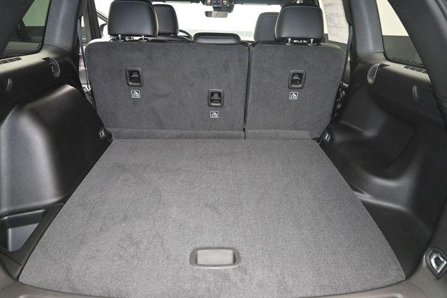 2026 Jeep Grand Cherokee Altitude 4x2