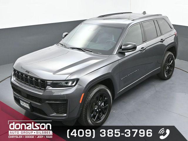 2026 Jeep Grand Cherokee Altitude 4x2