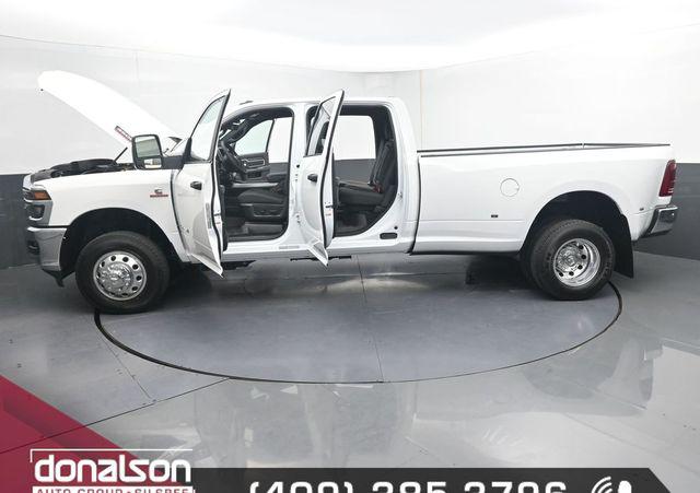 2026 Ram 3500 Lone Star Crew Cab 4x4 8' Box