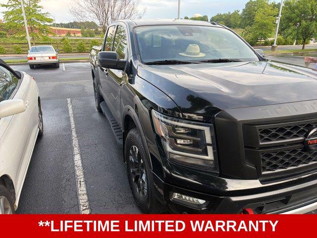 2021 Nissan Titan Crew Cab PRO-4X 4x4