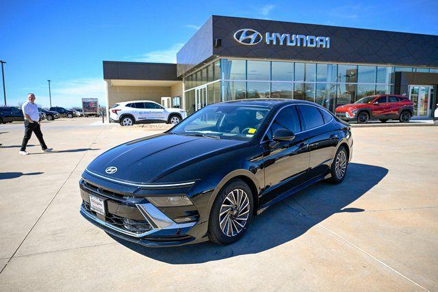 2026 Hyundai Sonata Hybrid Limited for sale in Lawton, OK