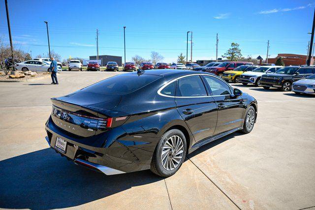 2026 Hyundai Sonata Hybrid Limited