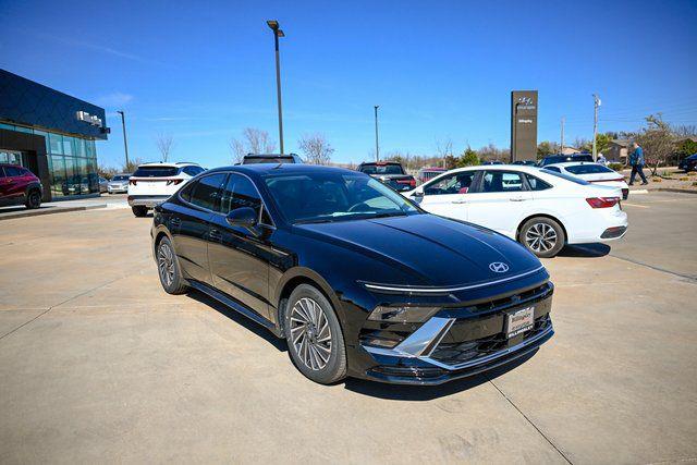 2026 Hyundai Sonata Hybrid Limited