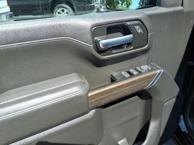 2022 Chevrolet Silverado 1500 4WD Crew Cab Short Bed RST