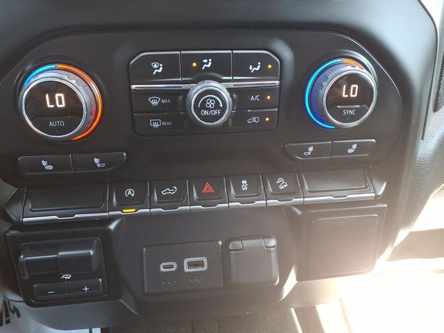 2022 Chevrolet Silverado 1500 4WD Crew Cab Short Bed RST