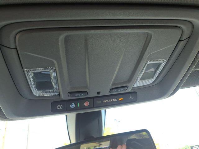 2022 Chevrolet Silverado 1500 4WD Crew Cab Short Bed RST