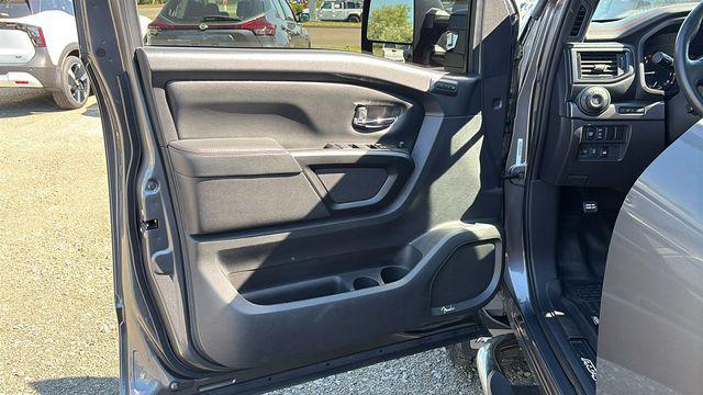 2023 Nissan Titan XD Crew Cab PRO-4X 4x4