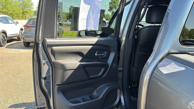 2023 Nissan Titan XD Crew Cab PRO-4X 4x4