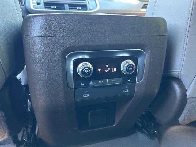 2022 GMC Yukon 4WD SLT