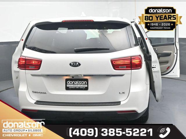 2020 Kia Sedona LX