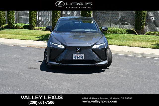 2024 Lexus 300 Premium