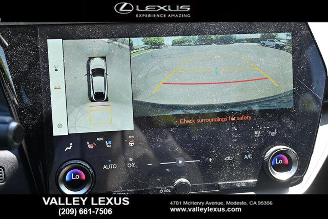 2024 Lexus 300 Premium