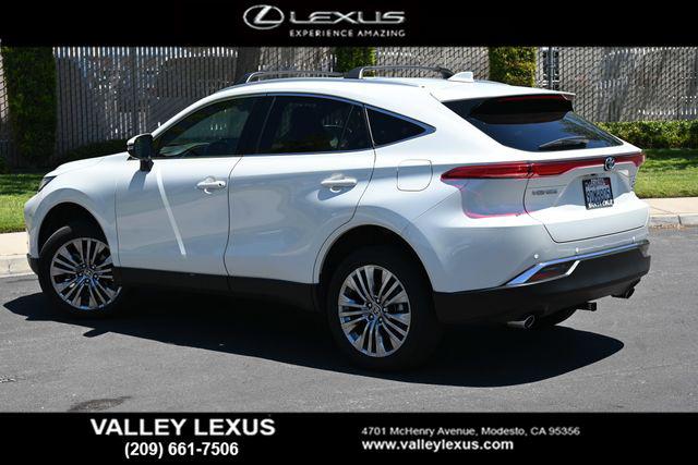 2022 Toyota Venza XLE