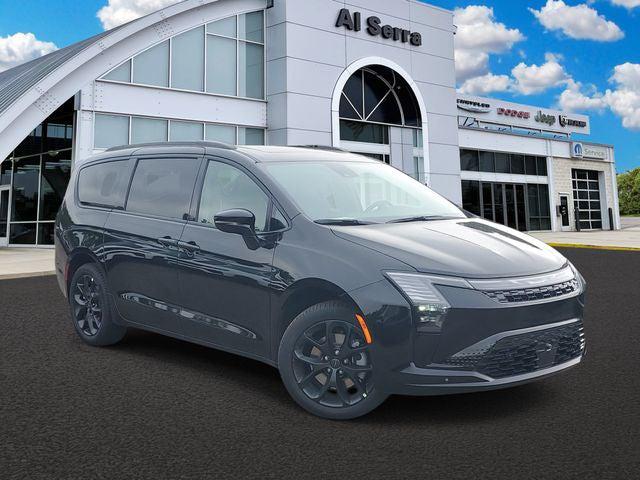 2027 Chrysler Pacifica Limited for sale in Grand Blanc, MI