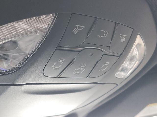 2027 Chrysler Pacifica Limited AWD