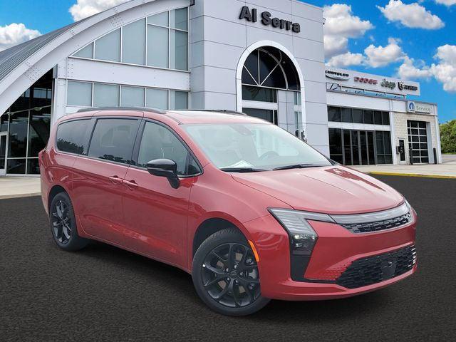 2027 Chrysler Pacifica Limited for sale in Grand Blanc, MI