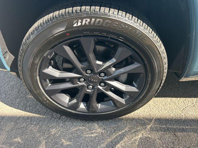 2026 Jeep Grand Cherokee L Limited Reserve